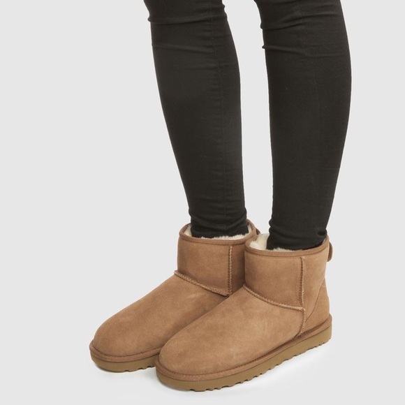 UGG Classic Mini II Genuine Shearling Lined Boot - Picture 8 of 10